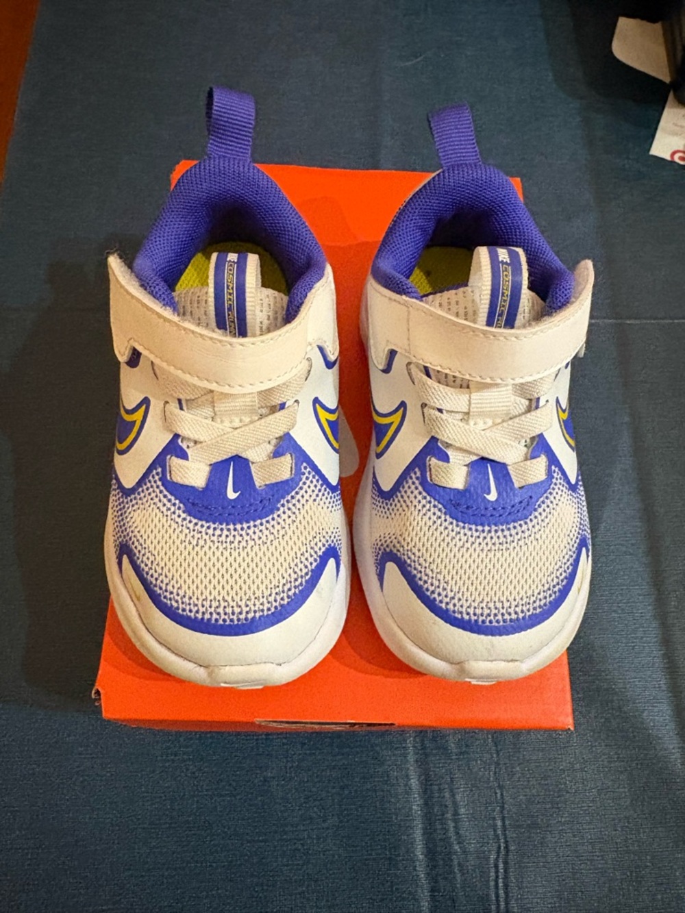 Nike Toddle Kids White and Blue Cosmic Runner Sneakers